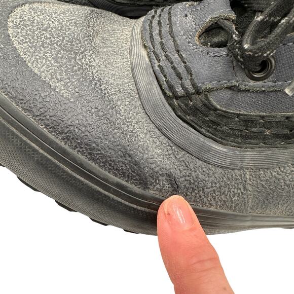 Men's Boots - Picture 6 of 13